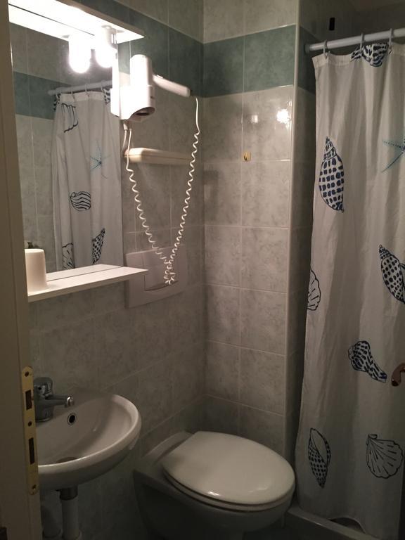 Hotel Plinio Lenno Δωμάτιο φωτογραφία