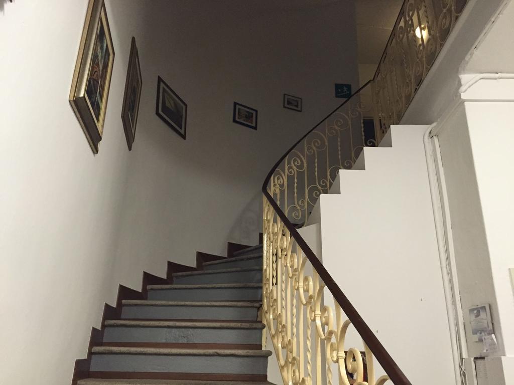 Hotel Plinio Lenno Εξωτερικό φωτογραφία